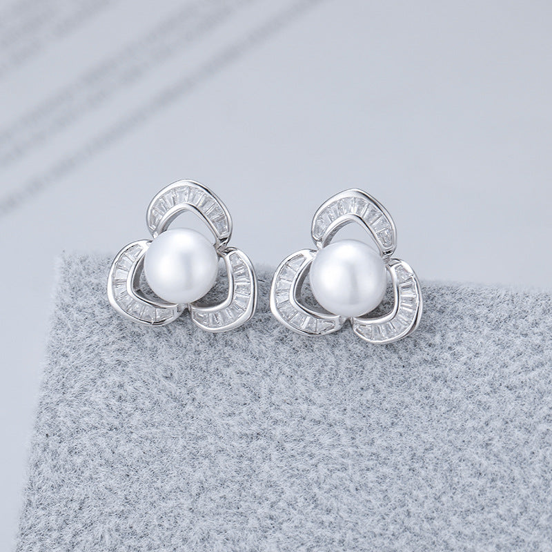 DMBO2304 Boucles d'oreilles à la forme de fleur brillant