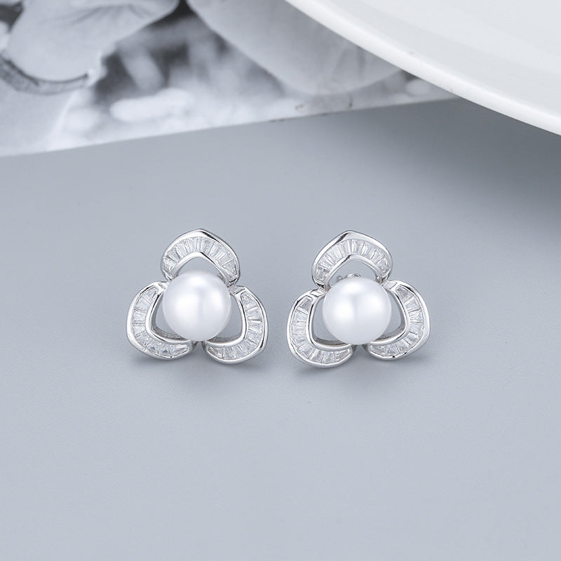 DMBO2304 Boucles d'oreilles à la forme de fleur brillant